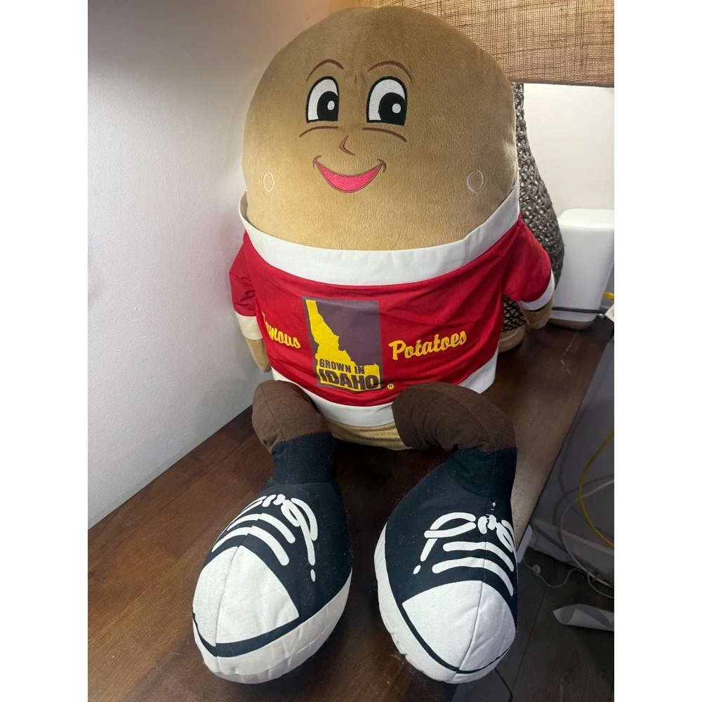 23 in Idaho Potato Spuddy Buddy Plush Mascot Stuffed Grown In Idaho Red Shirt